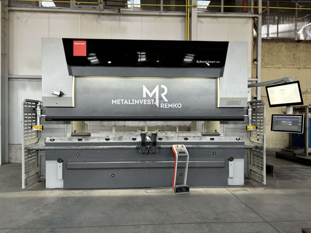Bystronic Press Brake 300t., 4000mm length